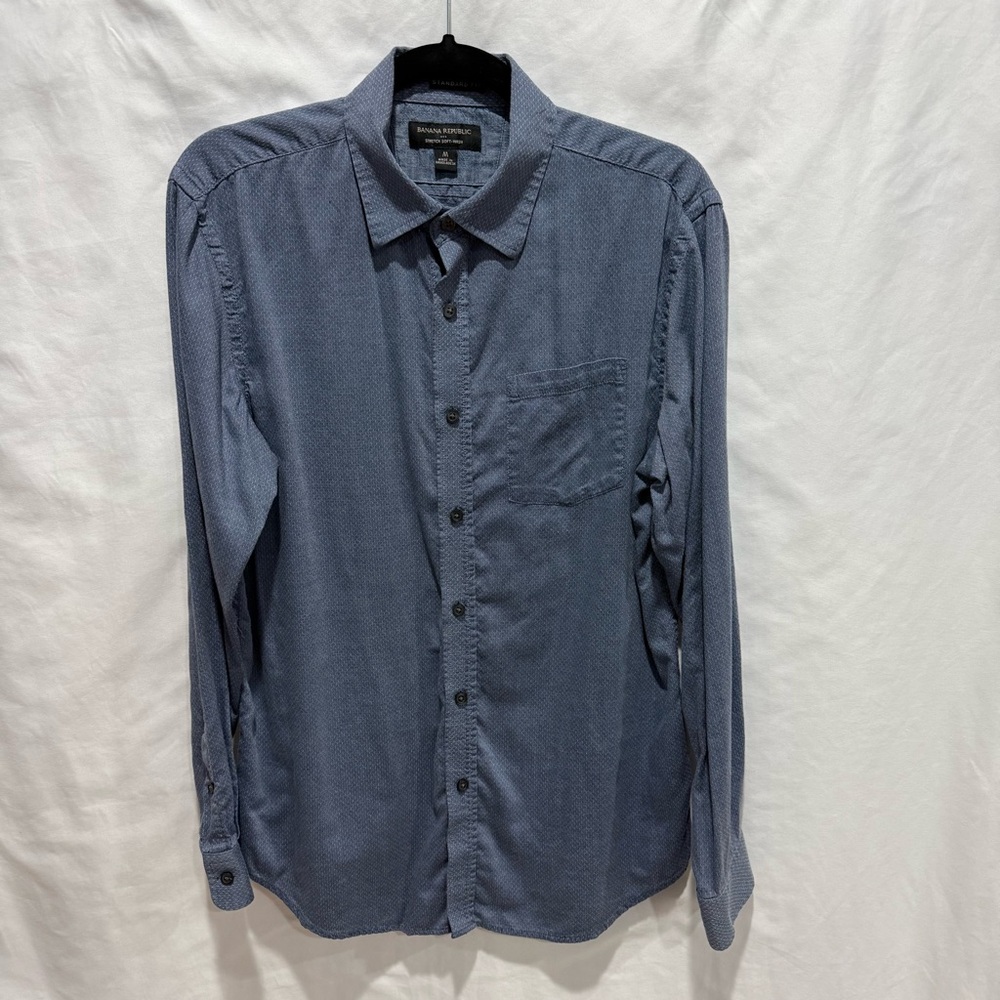 Banana Republic Medium Stretch Soft-Wash Textured Button Up Shirt Casual‎ Smart